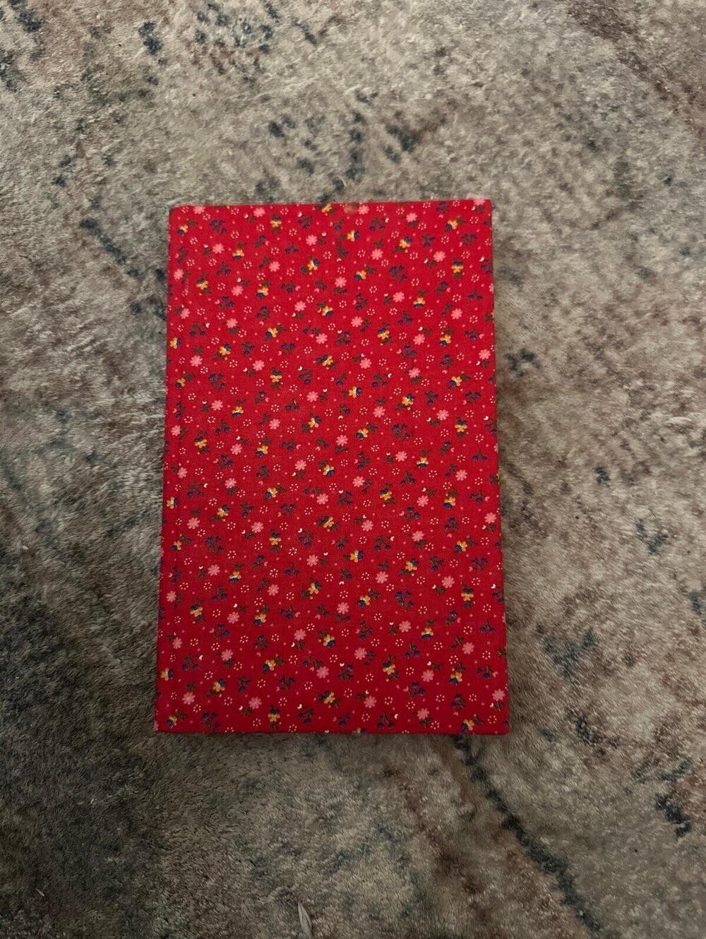 Vintage 1984 QUILL Mark  floral cottage core hare over blank journal notebook